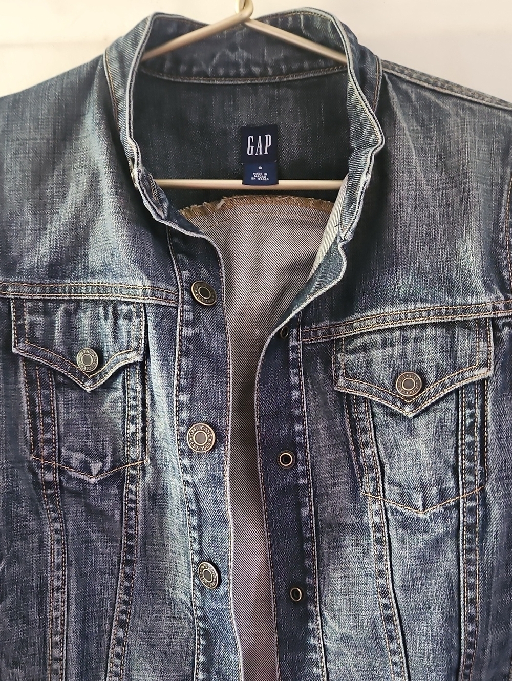 GAP Women's Faded Blue Denim Jacket